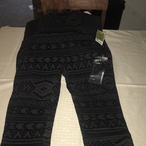 Size large mid waist pants